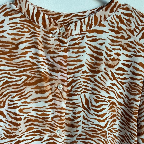 Aritzia Little Moon Paloma Blouse in Orange and White Zebra Print - Picture 2 of 5